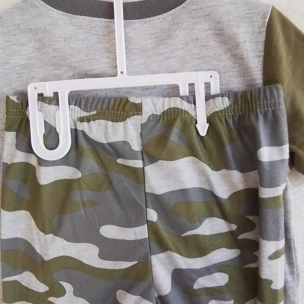 NWT Carter's 2-Piece PJ Set‎ Boy's Size 3t in Camo